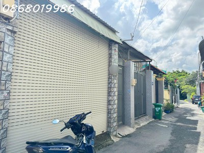4.9 tỷ-  72.1m2 - 2pn - xe hơi ngủ trong nhà đường làng tăng phú, tăng a 2