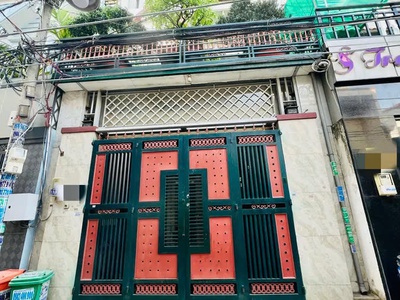 Bán gấp nhà hẻm số 257 p.bhhb bình thành 67 mét, 3 tầng , dt: 5x13 : giá mềm 5.8 tỷ bình tân hồ chí 1