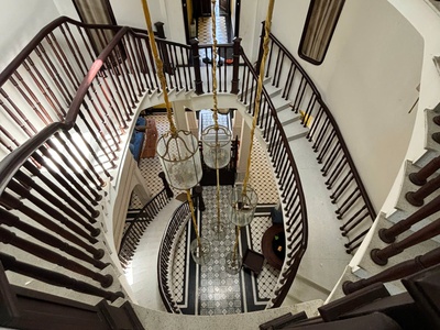 Villa mt Nguyễn Tri Phương - ngay ven sông lớn Thu Bồn cần bán 4