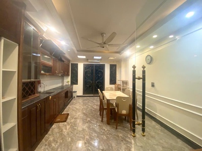 Văn Cao 60m2 x Mặt tiền 4.7M - 2 mặt thoáng - Ô chờ thang máy - Cách mặt phố 15M - Ô tô dừng đỗ 1