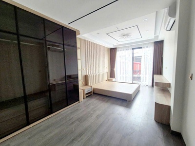 Văn Cao 60m2 x Mặt tiền 4.7M - 2 mặt thoáng - Ô chờ thang máy - Cách mặt phố 15M - Ô tô dừng đỗ 4