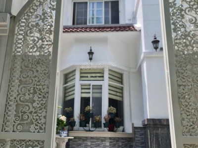 Bán biệt thự cao cấp, 153m2 - 3 tầng 8.5x18m, đường 12m, thông thoáng, giáp quận 8 - 14.5 tỷ  tl 1