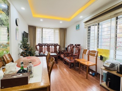 Hoàng đạo thành, lô góc 6 tầng xe tải tránh, kinh doanh sầm uất, thông tứ phia 2