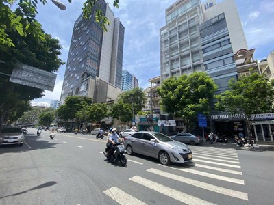 Vip quận 1 siêu phẩm mặt tiền đường nguyễn cư trinh, ngay khách sạn 5 sao pullman 1