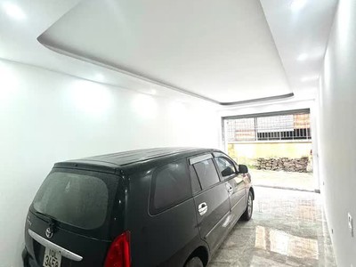 Nhà mới ô tô 7 chỗ vào nhà  6 tầng bát khối 47 m2 x mặt tiền 4.2m, 9.5 tỷ long biên. 1