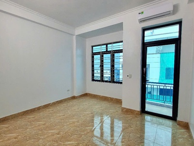 Bán nhà 4 tầng ngay gần chợ kì bá, vừa ử vừa kinh doanh, nhà đẹp, hiện đại 2