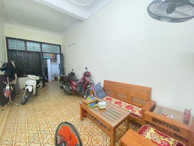 Bán nhà tô hiệu   hai mặt thoáng   trung tâm hà đông   51m    giá 10,x tỷ 2