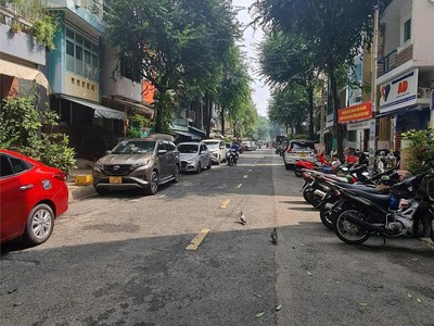 Bán nhà căn góc mặt tiền  4.1x13m  4lầu kg lộ giới shr vuông a4 chỉ 15tỷ nhỉnh 2