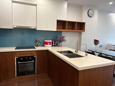 Bán tòa apartment phố trịnh công sơn - view hồ tây - 205m  x 9t có hầm - dt 200tr/th 2