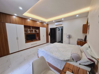 Cần bán nhà thanh xuân, dt55m2 gần oto mặt tiền rộng nhà mới đẹp ở ngay nhỉnh 11 tỷ 2