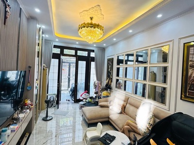Siêu phẩm phân lô   gara ô tô   thang máy   2 mặt thoáng   trần khát chân   18 tỷ 1