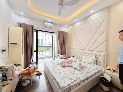 Siêu phẩm phân lô   gara ô tô   thang máy   2 mặt thoáng   trần khát chân   18 tỷ 3