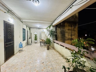 Bán căn hộ chung cư Đền Lừ, 60m2, lô góc phòng thoáng sáng, 2 phòng ngủ, 3 tỷ 4