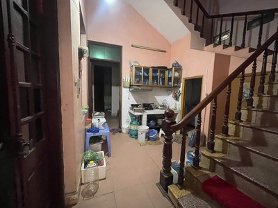 Sang quán bún đậu   nem nướng   khu vực đông dân cư sinh viên , cạnh ngay các trường đại học 2