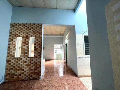 Nhà mặt tiền giá hẻm đường đông hưng thuận 18, quận 12 - diện tích 148m2  6.5x23 , sẵn dòng tiền 2