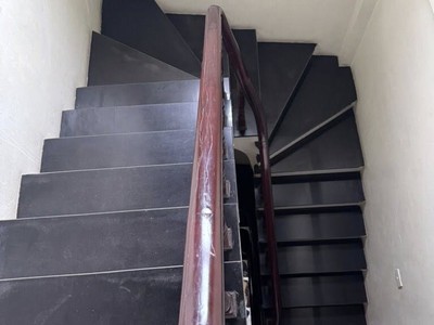 Cần tiền em bán gấp nhà phố kim đồng 57m 4  tầng, ba bước ra phố giá 9,3 tỷ 1