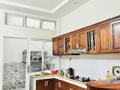 Nhà đẹp 4 tầng   ngang 4.1m   gần bắc hải   trung tâm tân bình. 3