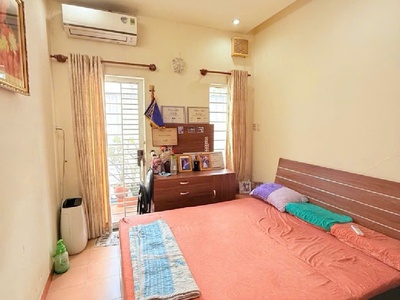 Thành thái   tô hiến thành   q.10   46m    2 tầng btct   hxh đổ cửa   giá 10.x tỷ tl 2
