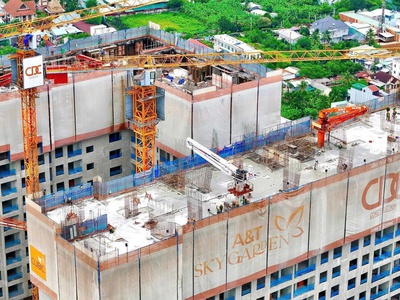 Chính chủ bán căn hộ chung cư a t sky garden, 2pn, 2wc - view hồ bơi. 2