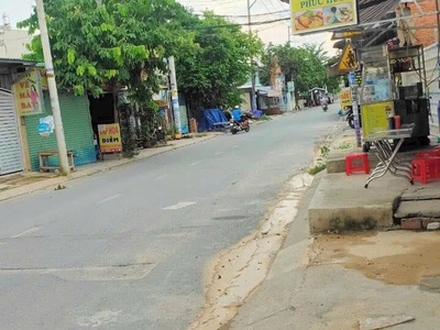 Biệt thự mặt tiền vừa ở vừa kinh doanh 350m2 trung tâm q12. giá nhỉnh 15 tỷ. 0