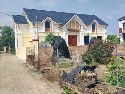 Tôi chính chủ cần bán 75 m đất - văn giang - hưng yên  gần ecopark - mt 6.5m sđcc. nở hậu. 0