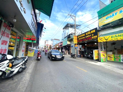 Bán nhà mặt tiền linh chiểu thủ đức   76m    gần đh ngân hàng   cho thuê 30tr/th   giá chỉ 8.4 tỷ 2