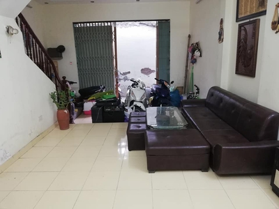 Bán nhà ngõ 1 bùi xương trạch- lô góc - ngõ 3 gác tránh- 36m2 chỉ hơn 5đ 1