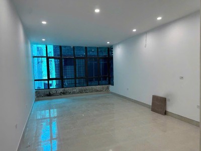 Cho thuê nhà ngõ tôn đức thắng, 47 m2  5 tầng, 4 ngủ, 5 vệ sinh, 22 triệu 3