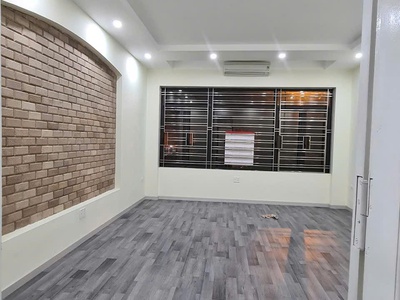 Cho thuê nhà đền lừ  ô tô phân lô 4 tầng x 60m2, thông sàn, 27 triệu spa, trung tâm, vp 3