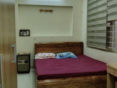 Cho thuê nhà nguyên căn ngõ 211 khương trung,  45m2 x 3 tầng, 3 ngủ, 12 triệu ở 4 người 3