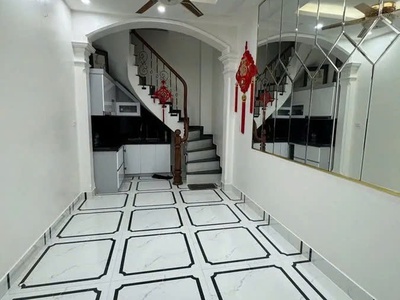 Bán nhà trung phụng 21m2. 6 tầng. mặt tiền 3m. giá 7.7 tỷ đống đa hà 1
