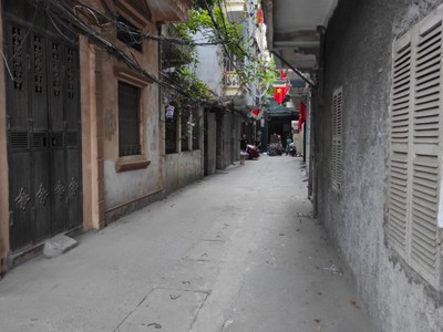 Bán nhà ngõ 1 bùi xương trạch- lô góc - ngõ 3 gác tránh- 36m2 chỉ hơn 5đ 0