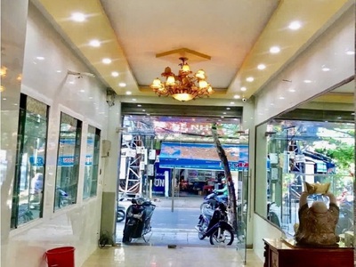 Mặt tiền nguyễn hoàng, 55m2, 4 tầng đẹp, kinh doanh, 8.x tỷ 3