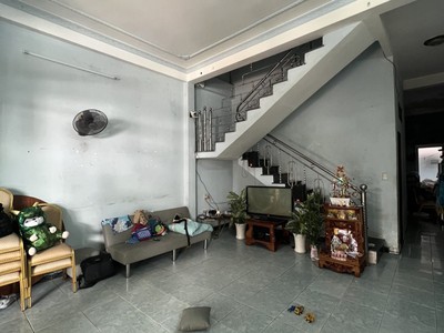 5.4 tỷ nhà mặt tiền sát biển mân thái, 65m2, 2 tầng 2