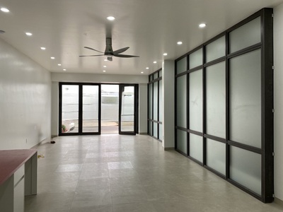 Cho thuê sàn văn phòng tầng 1 80m2 tại KĐT Waterfront 6