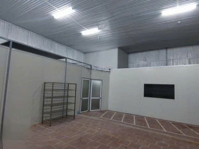 Cho thuê kho xưởng điểm bán hàng online tại thạch bàn , long biên xe container đỗ cửa nền đá hoa 0