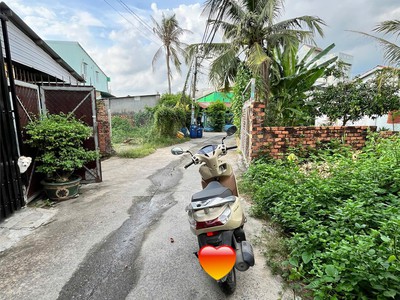 Đất 110m  đường số 4, long bình, xe tải vào tận nơi, shr   giá nhỉnh 4 tỷ 2