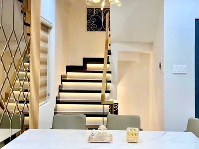 Bán nhà q10- hẻm 6m thông cmt8- ngang hơn 5m- căn góc 3 tầng 3 phòng ngủ nội thất sịn: 11 tỷ nhỉnh 3