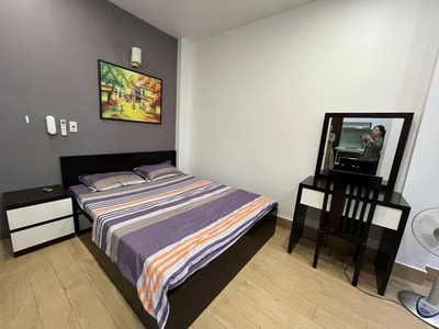 Cho thuê căn hộ 1 ngủ tách bếp giá chỉ 5.5tr tại KĐT Waterfront 1