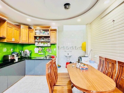 Bán nhà đẹp 5 tầng, hẻm xe hơi 5m, gần emart phan huy ích, giá chỉ 7 tỷ nhỉnh 3