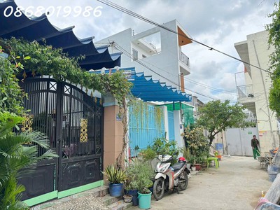 Bán nhà  60 m2 - 2 tỷ 3 đường số 4 , tăng nhơn phú b 3