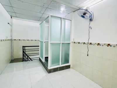 Bán gấp nhà phan văn trị   bình thạnh, gần emart 3
