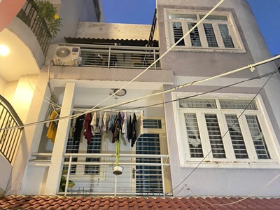Chính chủ cần bán nhà đẹp đường calmette - quận 1 0