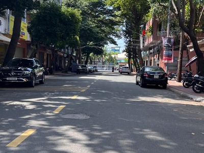 Bán nhà mặt tiền đường phùng chí kiên khu vung tau 0