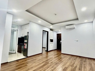Cần bán căn hộ chung cư hiếm   mặt đường nguyễn chánh   diện tích phù hợp   tầng trung đẹp 0