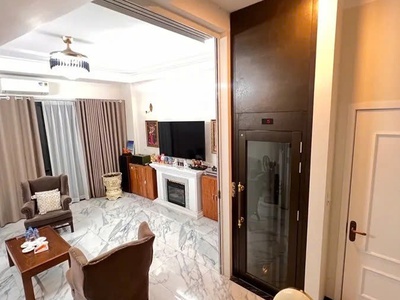 Nhà đẹp dân xây 5 tầng thang máy phố trường lâm 52 m2 x4.7m, 10.2 tỷ long biên.ô tô đỗ cửa. 1