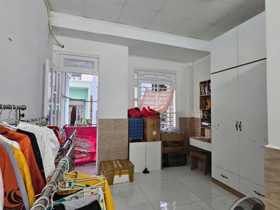 Bán gấp nhà hương lộ 2 gần ngã tư 4 xã 48m2 ,3 tầng nhỉnh 4 tỷ 3
