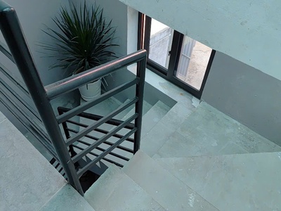  ô tô vào nhà - 2 mặt thoáng - gần chợ, trường, ủy ban ngọc thụy  49m   2t   gác lửng  6 tỷ 0