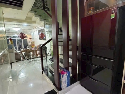 Bán nhà mặt tiền khu vip bình phú   q.6   có thang máy 450kg   115m2 5 tầng   khu víp. cao cấp toàn 2