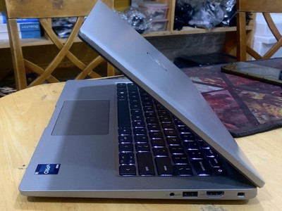Laptop Dell Latitude 5440 Core i5-1345U RAM 16GB SSD 256GB VGA ON Màn 14 Inch Full HD Máy Đẹp 3